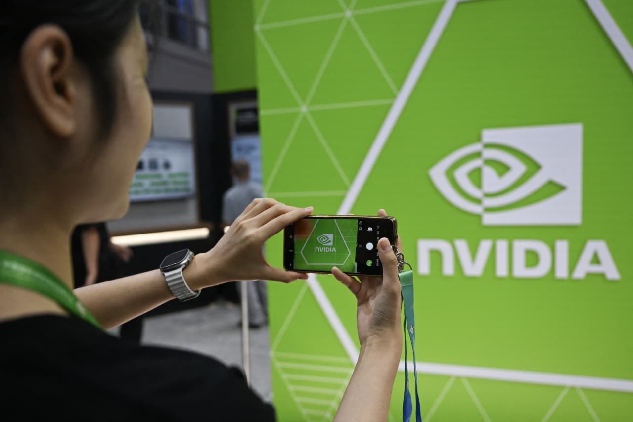 Nvidia earnings could rescue a stalling stock market — if the AI chip maker breaks this trend