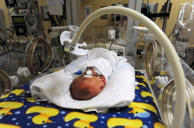 Healthcare Freefall: Longer drives, fewer options for maternity care in Colorado