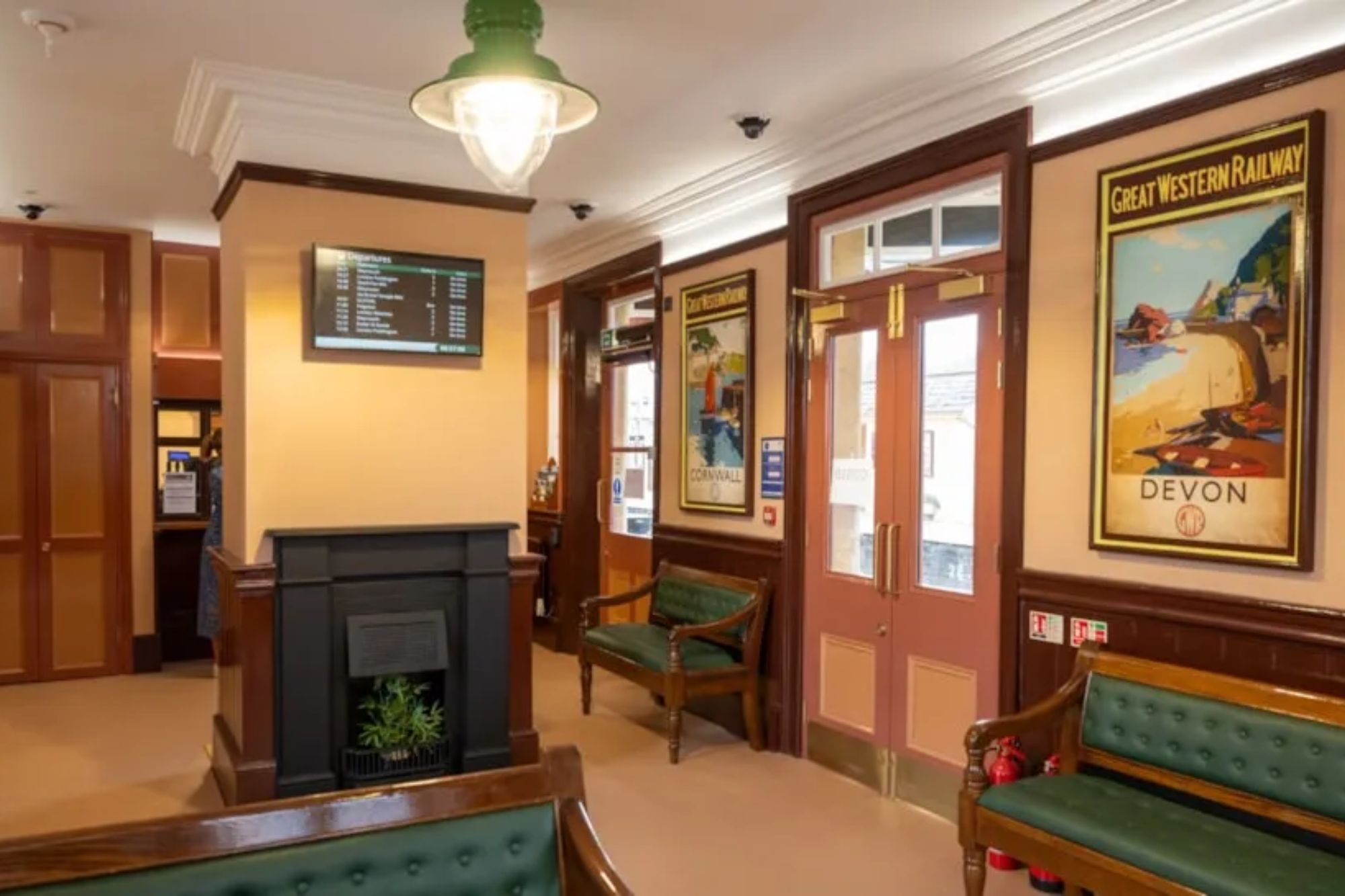 Tiny UK train station that’s the gateway to one of the world’s biggest music festivals unveils £865k vintage makeover