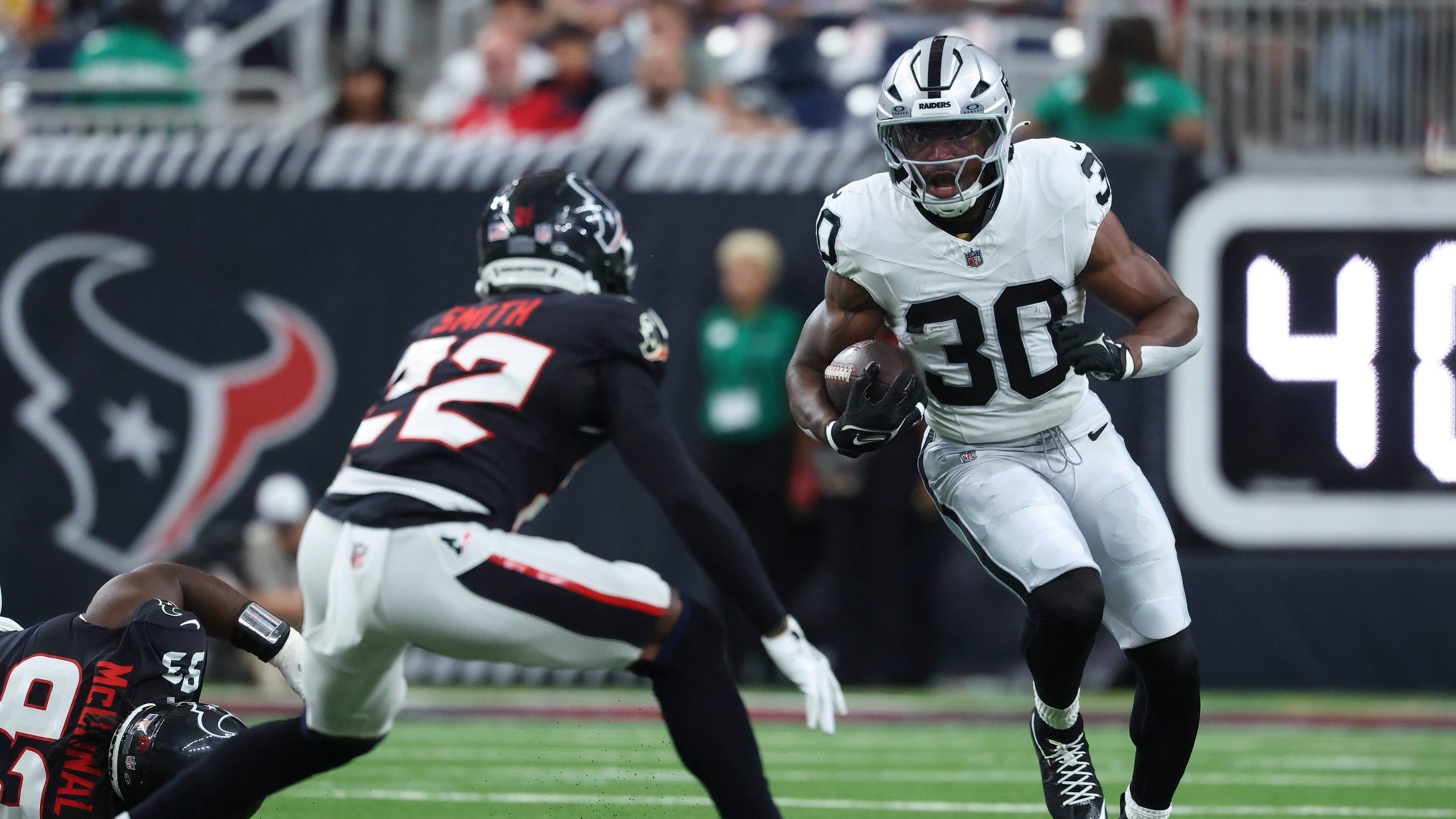 Mike Washington Proving to NFL What Razorback Fans Already Knew