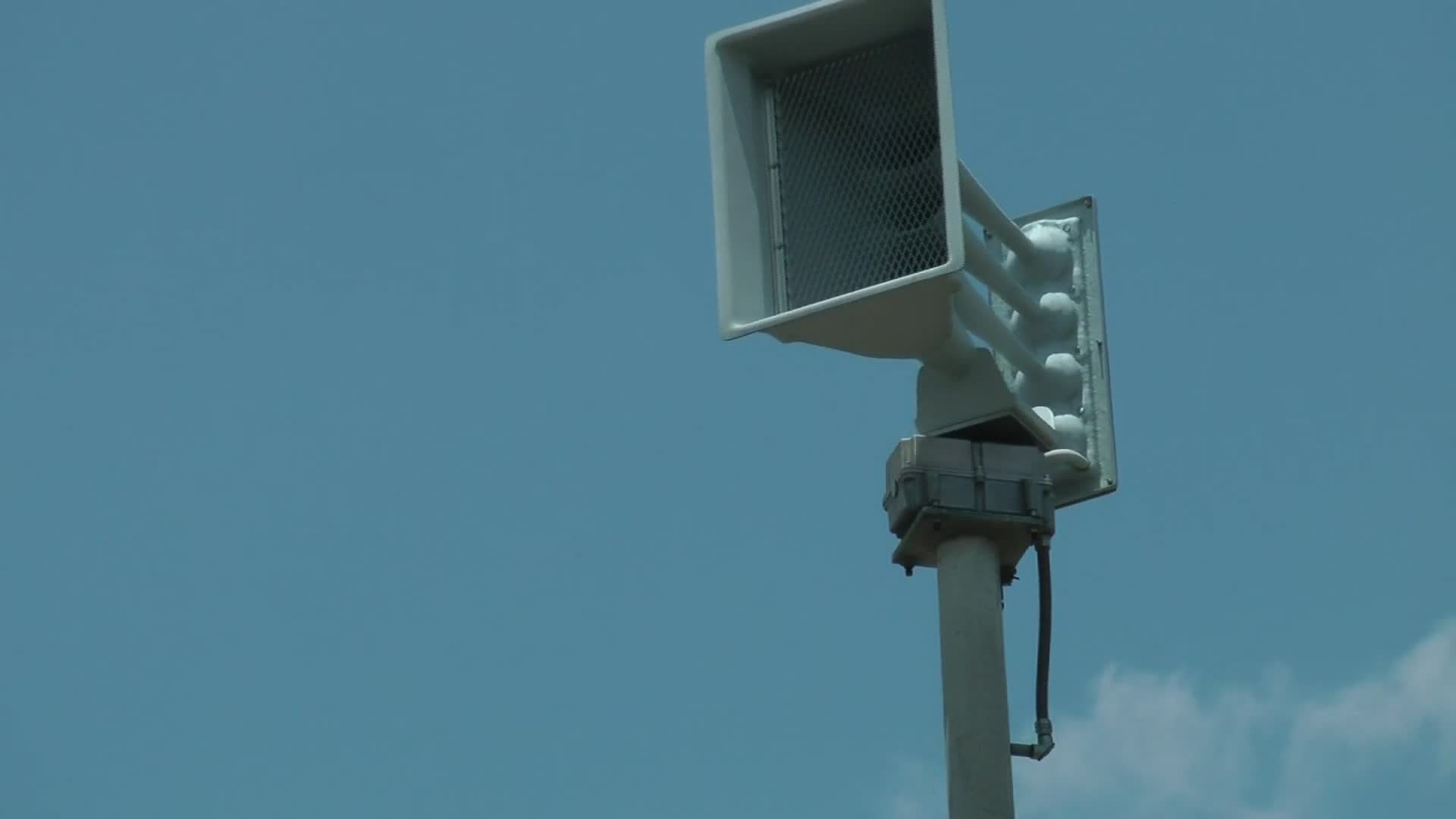 Tornado sirens ‘accidentally' activated in multiple Chicago suburbs—again