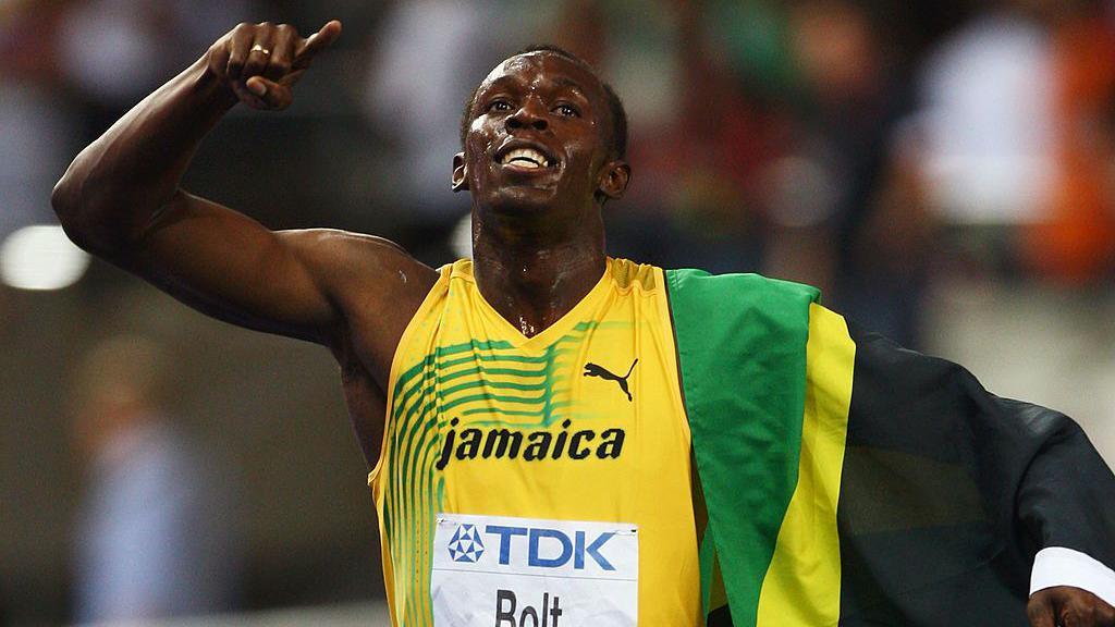Bolt registers to play for Manchester Sunday league team