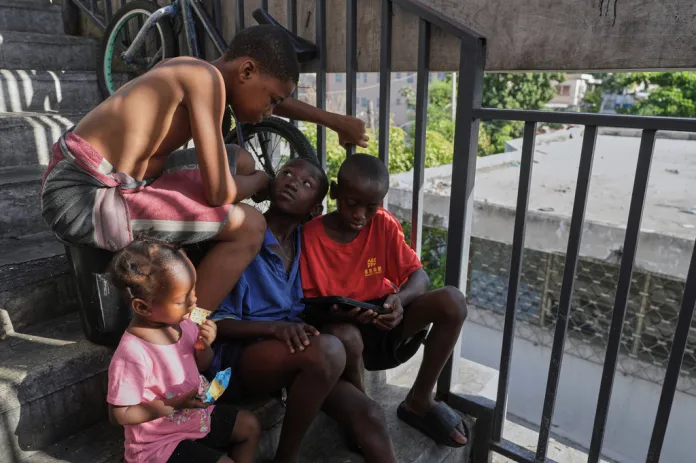 ICE sends first plane of Haitian deportees home after ending TPS