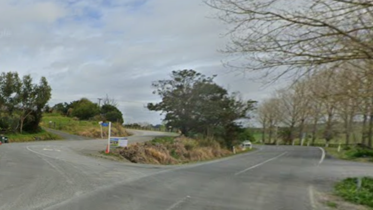 Driver dies at scene after crash at Northland intersection