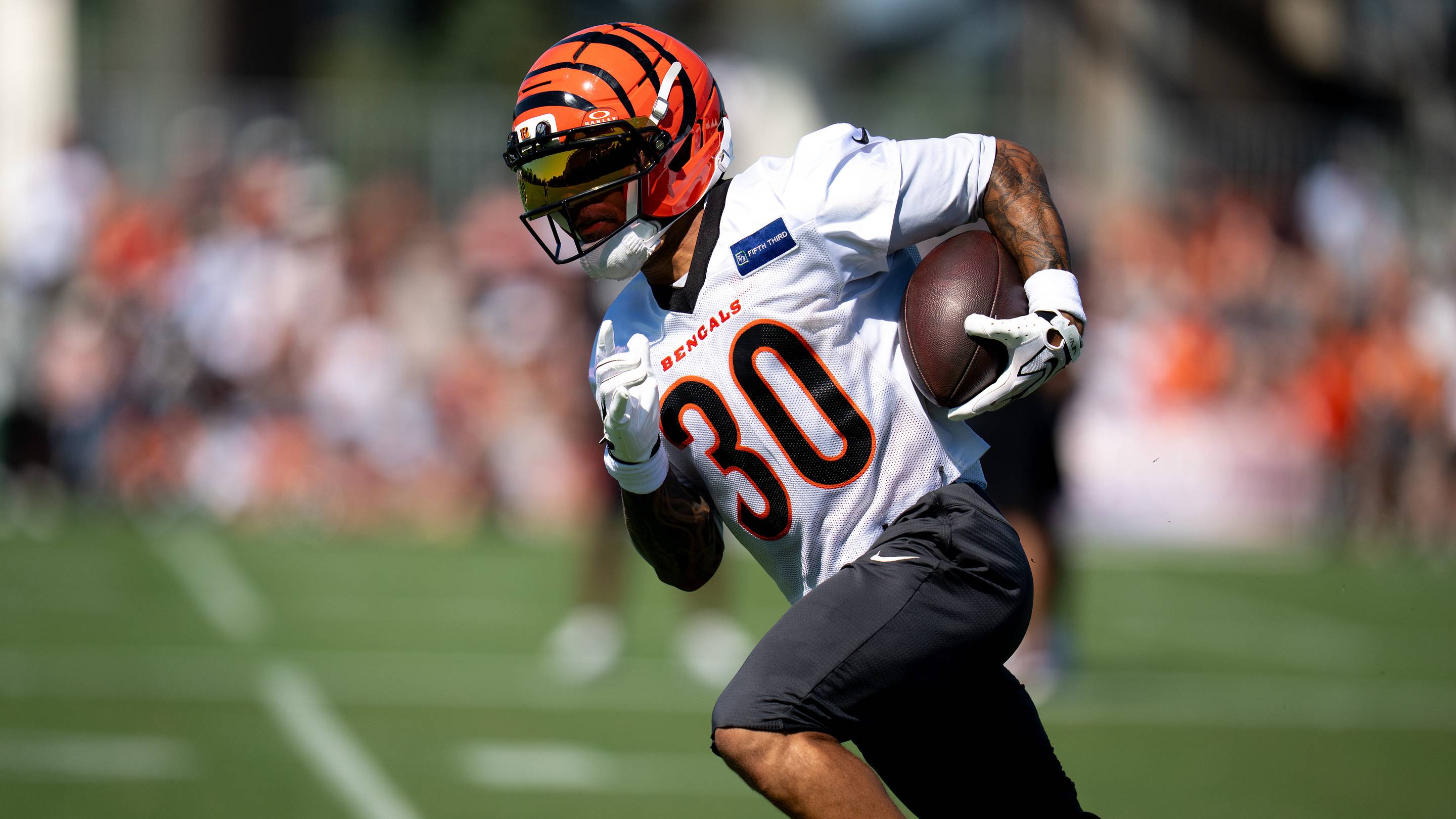 Fantasy Football ADP Draft Debate: De'Von Achane Vs Chase Brown