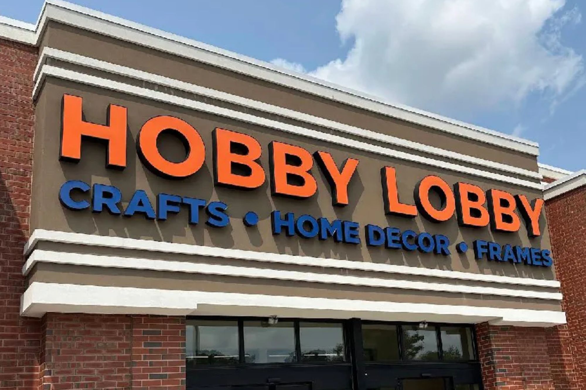 Final hours to shop at beloved Hobby Lobby location before it closes doors forever TODAY