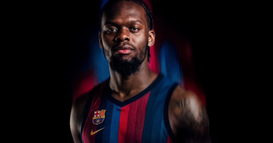Yoan Makoundou firma con el Barça hasta 2028