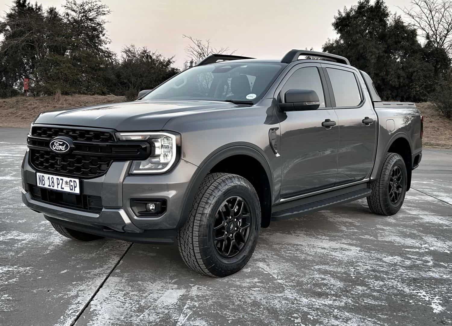 Ford Ranger XLT shines in duel with Toyota Hilux double cabs