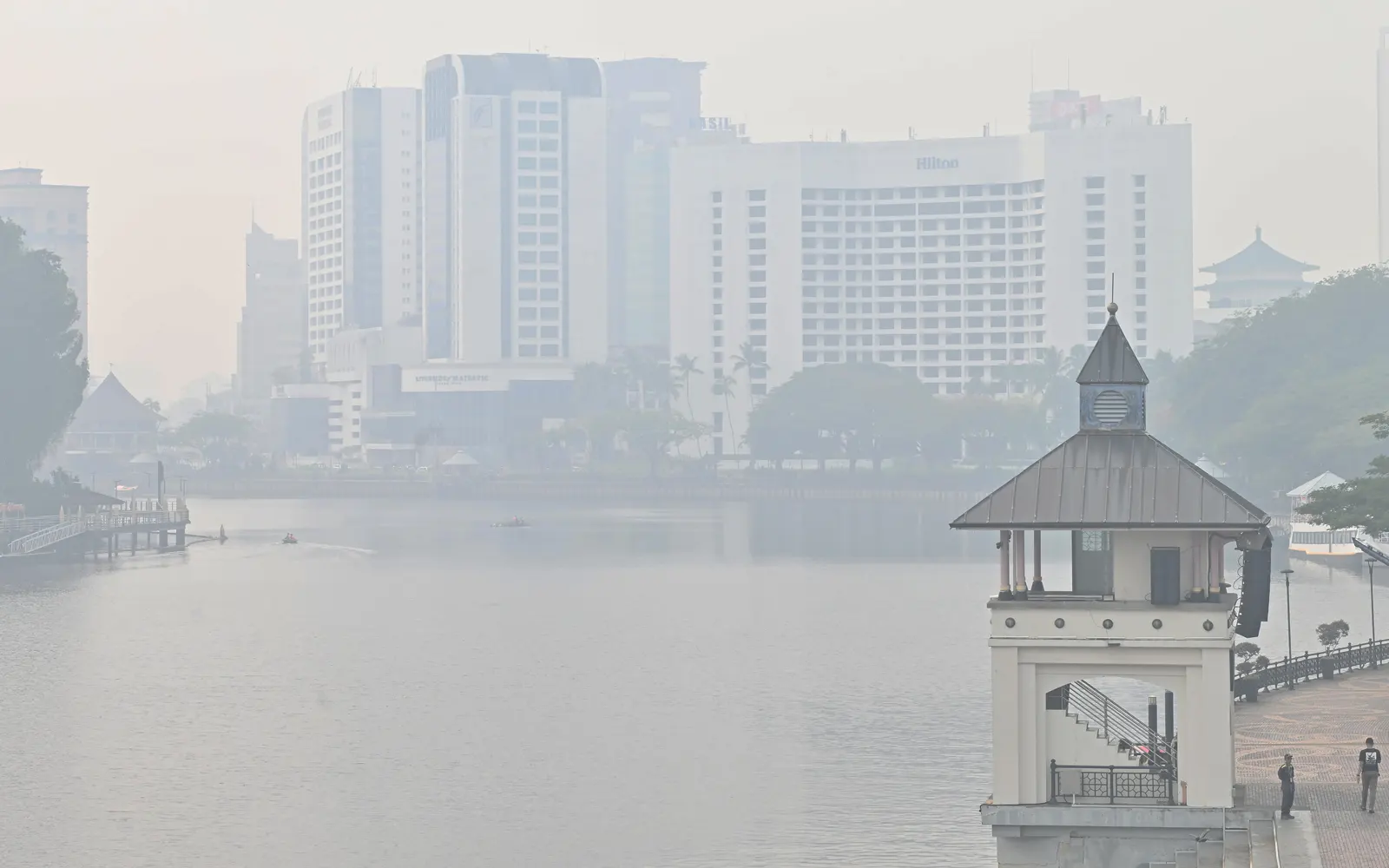 ‘Very unhealthy’ air quality in Serian, 10 other areas affected