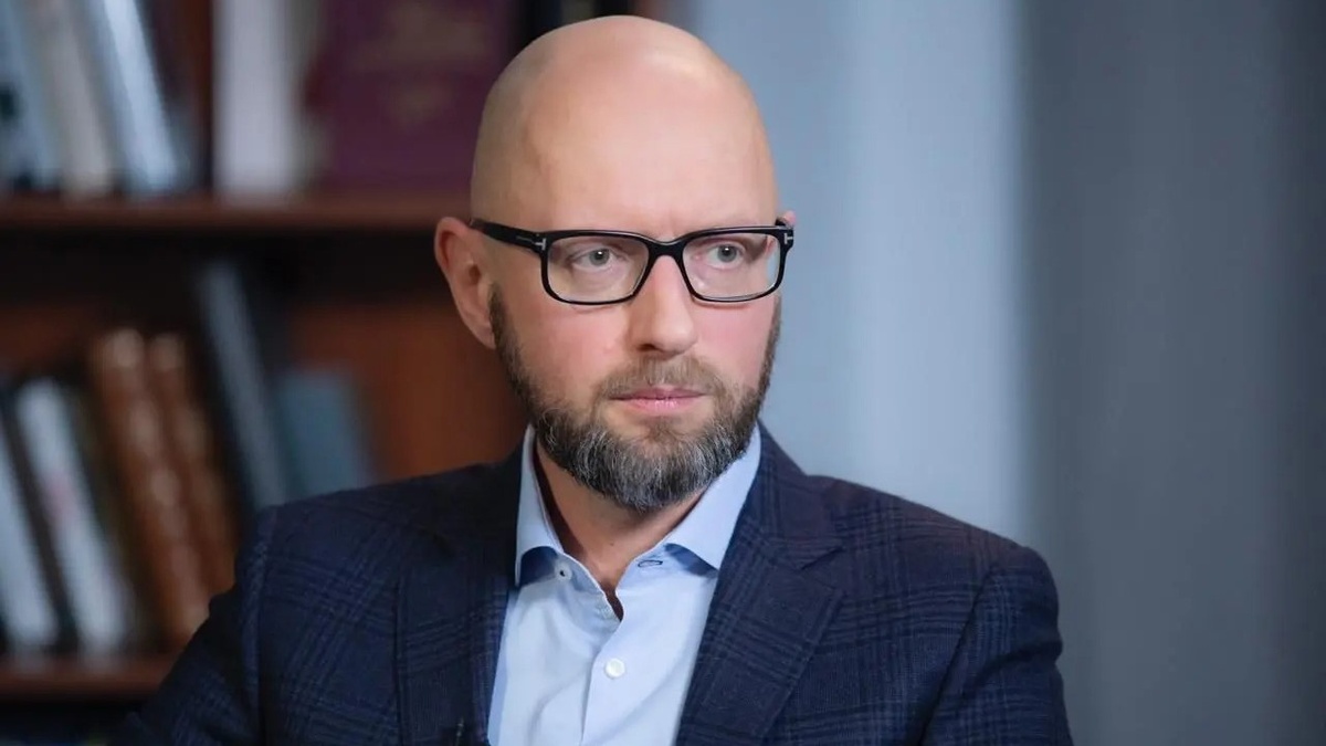 Members of 'war government' must publicly rule out running in upcoming elections – Yatsenyuk