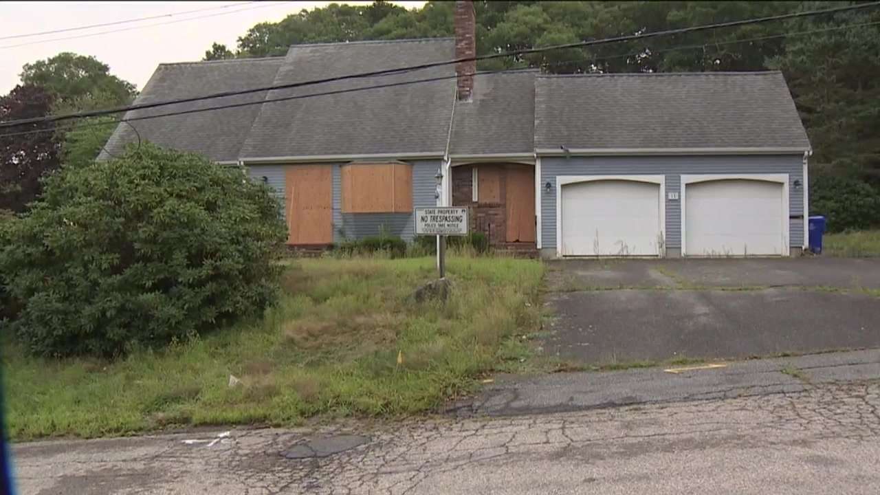 Homes taken via eminent domain for Sagamore Bridge project