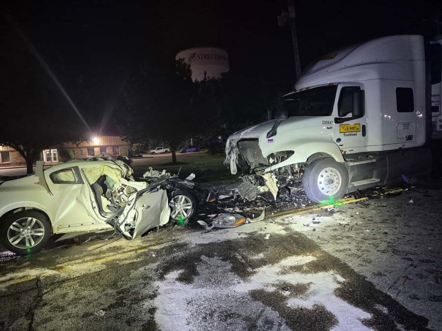 Driver killed in head-on crash with semi in Streetsboro