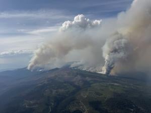 More evacuation orders and alerts south of Pear Lake wildfire