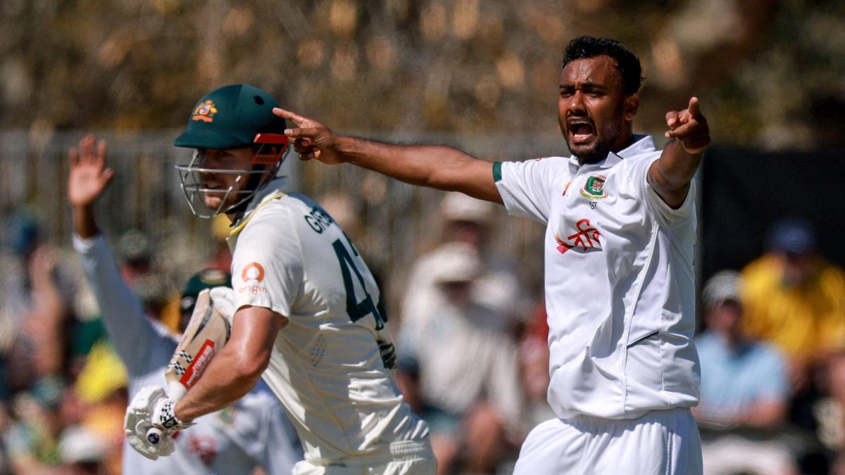 AUS vs BAN Test Day 2: Australia dismissed for 210, lead Bangladesh by 146