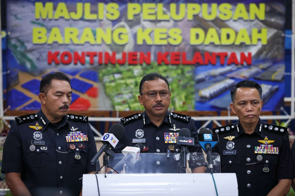 No Malaysians affected by simultaneous attacks in three southern Thai provinces, says Kelantan police chief